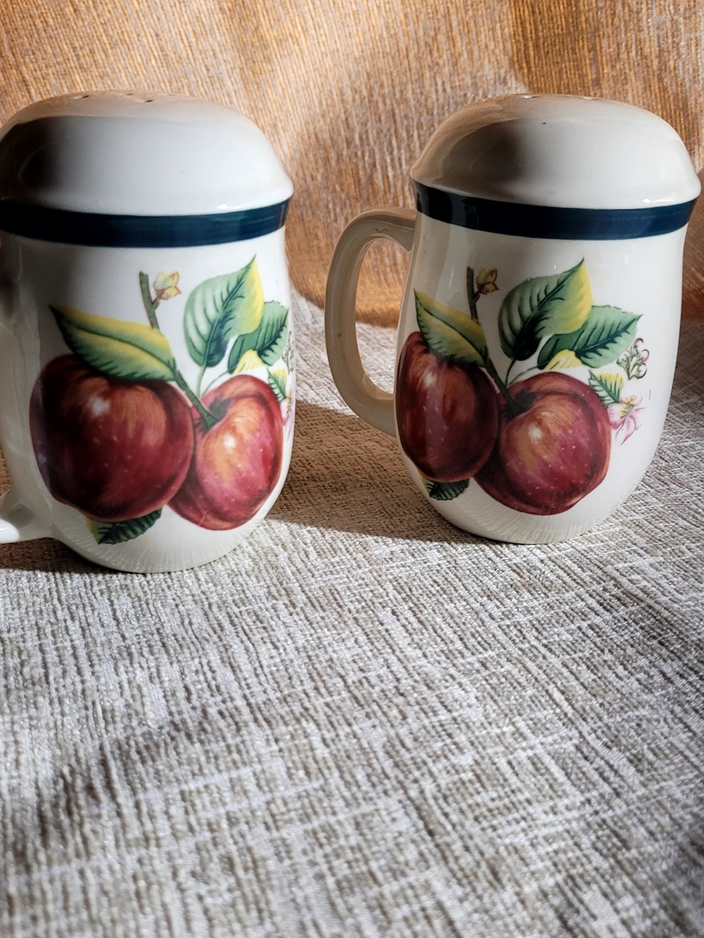 "Apples" By China Pear Apples Salt  Pepper Set. 4.5 " Shaped Like Small Mugs